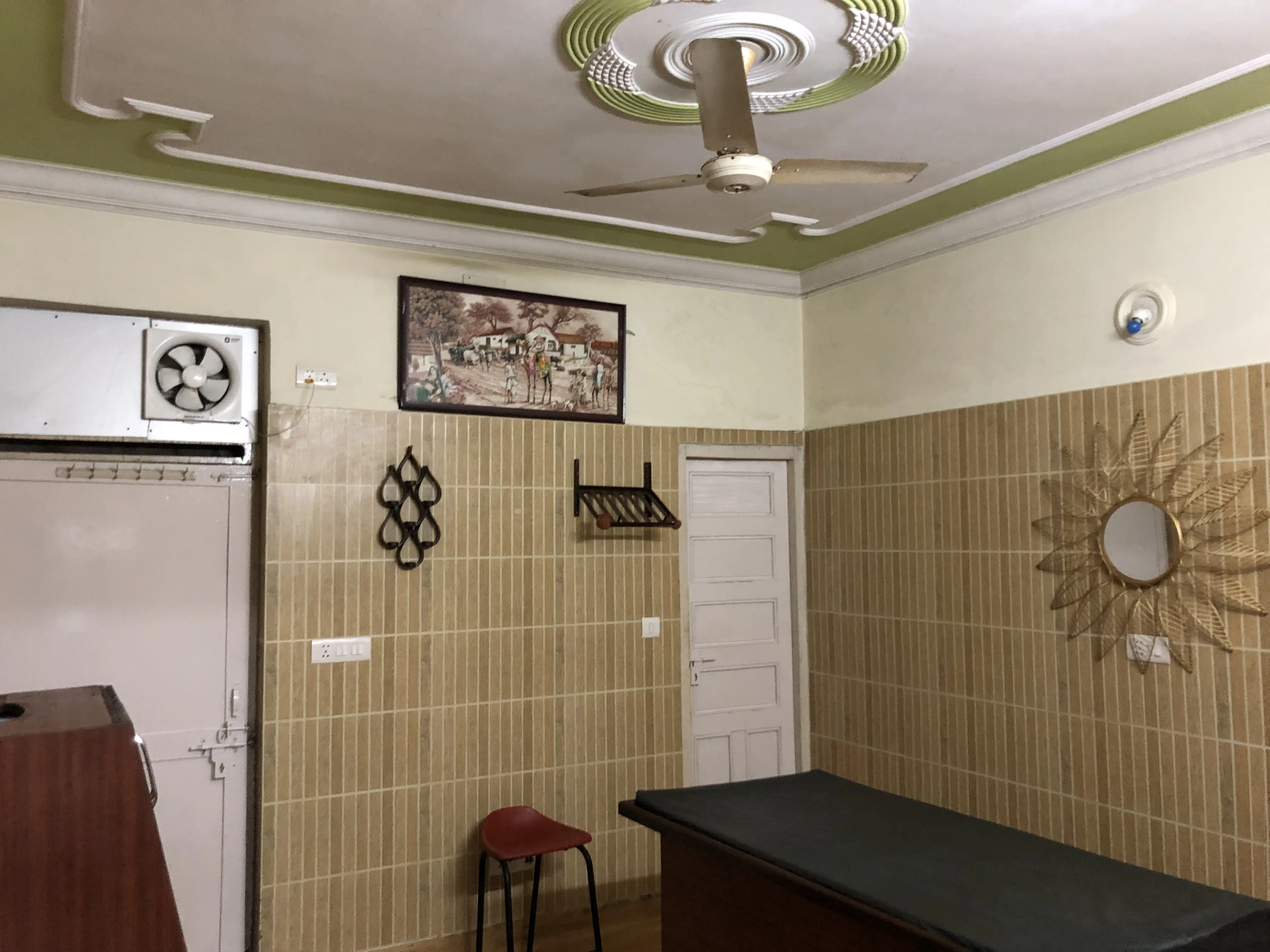 Sector 15 Clinic photo 14